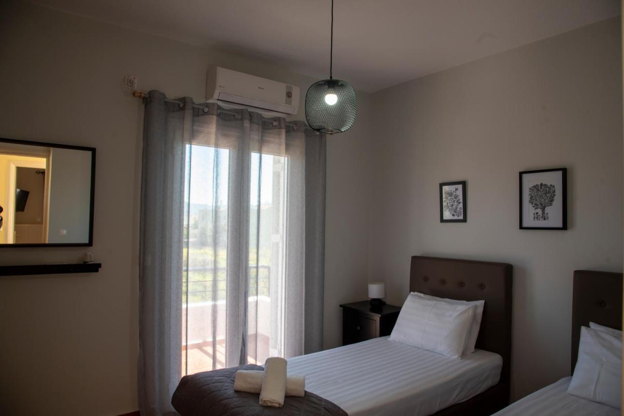 Dimitris Corinthian Villa Vrahati Екстериор снимка